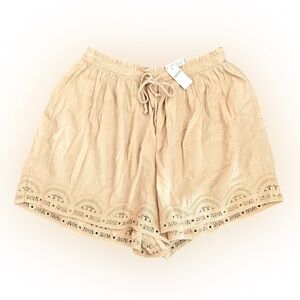 NWT AERIE CREAM HIGH-RISE SLEEPWEAR SHORTS // SIZE MEDIUM⭐️